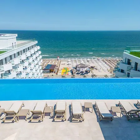 Black Sea Infinity Pool & * Navodari